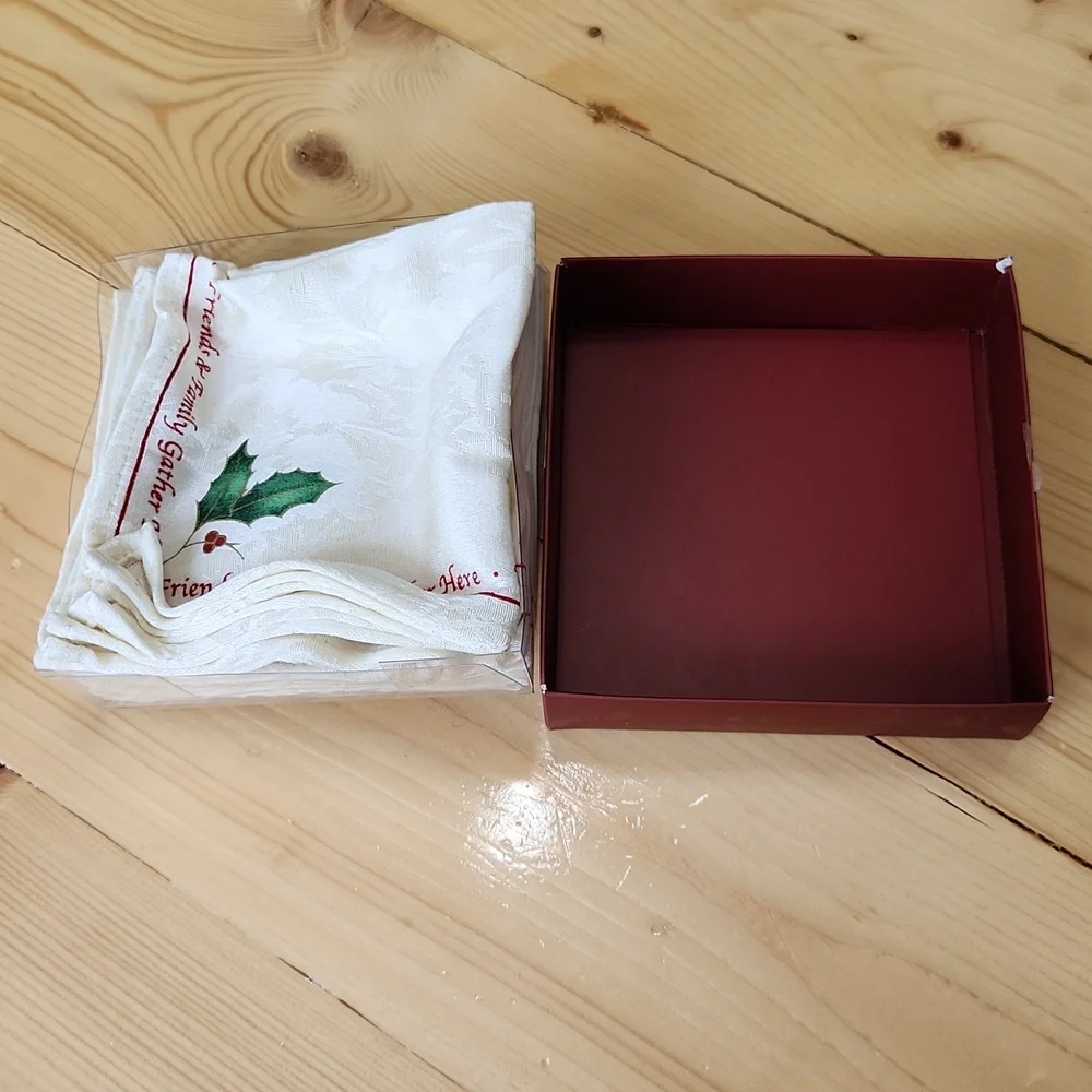 Lenox For The Holidays Cocktail Napkins Set Of 6 New In Original Box